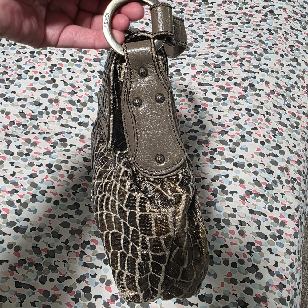 FENDI Chef Baguette - Picture 5 of 9